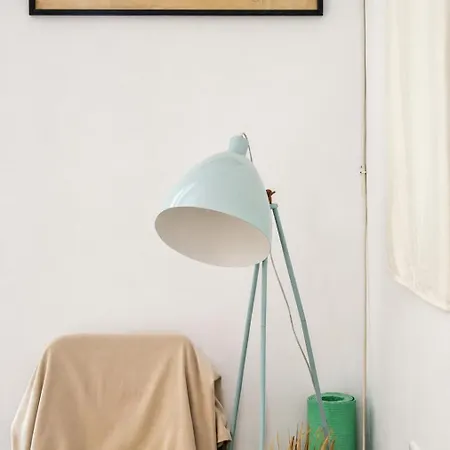 Midcentury Design With A View * 제노바